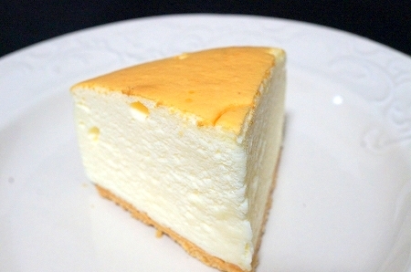 $大阪スイーツレポーターちひろの辛口スイーツランキング-チャウチャウ　チーズケーキ