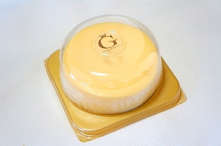 $大阪スイーツレポーターちひろのおいしいスイーツランキング-グランフルーヴ　王様のチーズケーキ