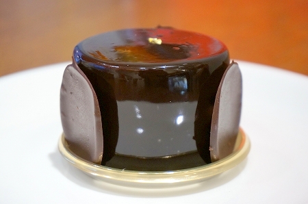 オーディーネール　チョコレートケーキ