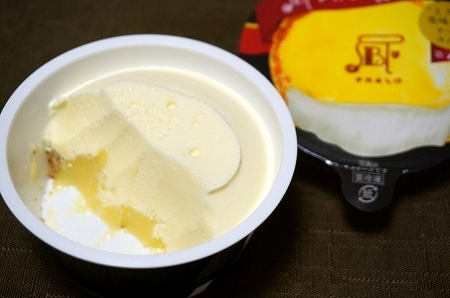 パブロアイスクリームチーズタルト