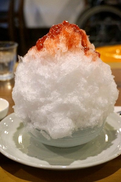 住吉区　かき氷　盆栽カフェ・グラード　練乳いちご　静波レッド
