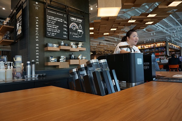 枚方T-SITEでおすすめのスイーツショップ＆カフェ５店舗　スターバックスコーヒー